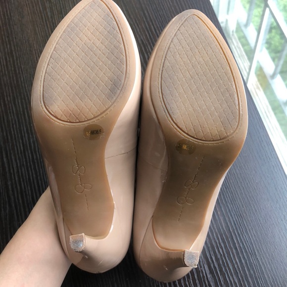 Jessica Simpson pumps - Picture 4 of 5